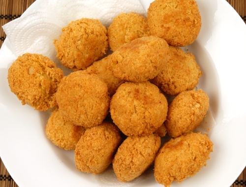 Kikärtsbiffar falafel vegetariska biffar med kikärtor Kikärtsbiffar falafel vegetariska biffar med kikärtor